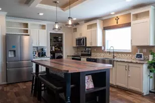 142 Triangle Acres, Cedar Creek, TX 78612 - Photo 5