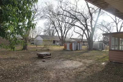 1504 Lakeview Drive, Lockhart, TX 78644 - Photo 7