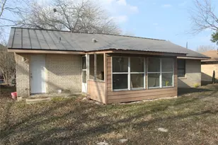 1504 Lakeview Dr, Lockhart, TX 78644 - Photo 21