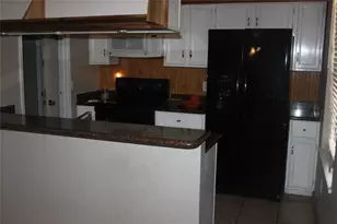 1504 Lakeview Dr, Lockhart, TX 78644 - Photo 19