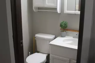 1504 Lakeview Dr, Lockhart, TX 78644 - Photo 17