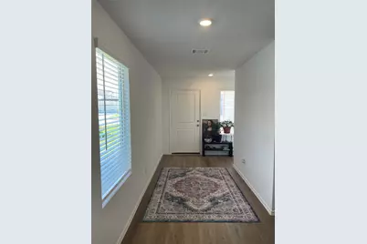 580 Rancho Del Cielo Loop, Jarrell, TX 76537 - Photo 3