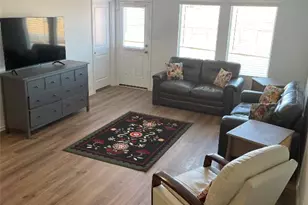 580 Rancho Del Cielo Loop, Jarrell, TX 76537 - Photo 9