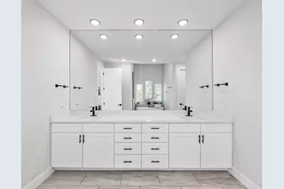 225 Spicewood Trails Drive, Spicewood, TX 78669 - Photo 17