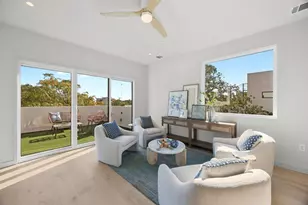 1175 Navasota St, Austin, TX 78702 - Photo 35