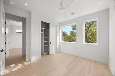 1175 Navasota Street #2, Austin, TX 78702 - Photo 27