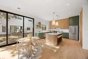 1175 Navasota St, Austin, TX 78702 - Photo 9