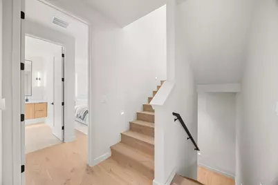 1175 Navasota Street #2, Austin, TX 78702 - Photo 21