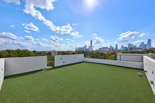 1175 Navasota St, Austin, TX 78702 - Photo 39