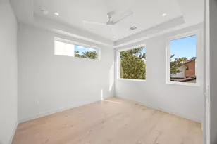 1175 Navasota St, Austin, TX 78702 - Photo 27