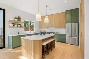 1175 Navasota St, Austin, TX 78702 - Photo 7