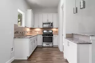 9709 Avion Cv, Dripping Springs, TX 78620 - Photo 23