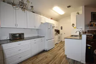 107 Oriole Cove, Cedar Creek, TX 78612 - Photo 3