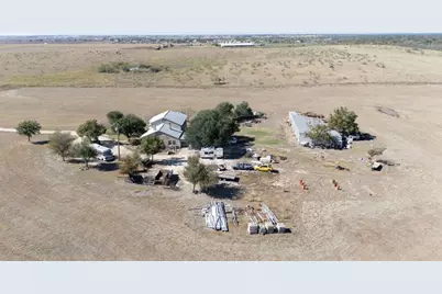 20181 Janak Road, Coupland, TX 78615 - Photo 15