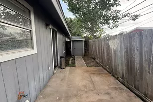 618 Mill St, San Marcos, TX 78666 - Photo 13