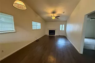 618 Mill St, San Marcos, TX 78666 - Photo 5