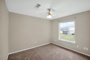 3001 Parker Dr, Georgetown, TX 78628 - Photo 5