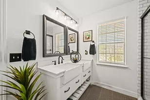 12241 Paloma Blanca Way, Del Valle, TX 78617 - Photo 19