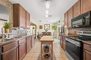 12241 Paloma Blanca Way, Del Valle, TX 78617 - Photo 11