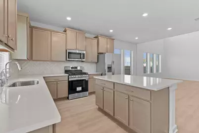 244 Bloomington Loop, Hutto, TX 78634 - Photo 11