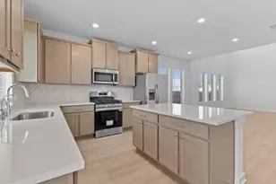 244 Bloomington Loop, Hutto, TX 78634 - Photo 11