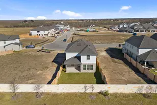 244 Bloomington Loop, Hutto, TX 78634 - Photo 35