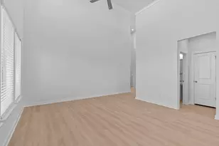 244 Bloomington Loop, Hutto, TX 78634 - Photo 5