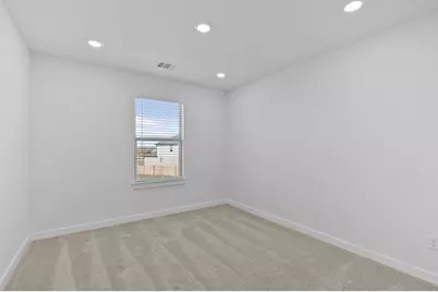 244 Bloomington Loop, Hutto, TX 78634 - Photo 25