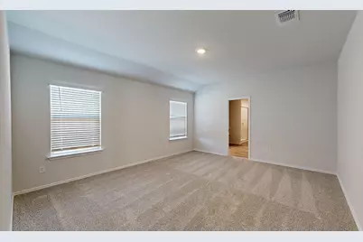 160 McNamara Court, Jarrell, TX 76537 - Photo 9