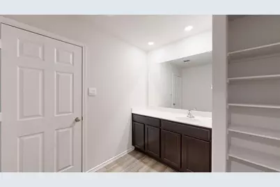 160 McNamara Court, Jarrell, TX 76537 - Photo 11