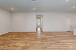 160 McNamara Ct, Jarrell, TX 76537 - Photo 7