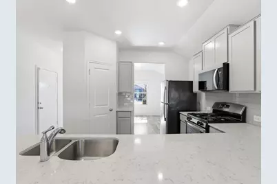 5900 Bell Tower Lane, Austin, TX 78747 - Photo 5