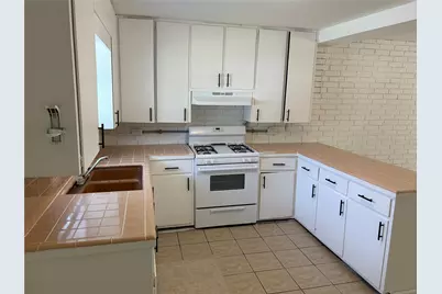 401 Branch Street, Taylor, TX 76574 - Photo 5