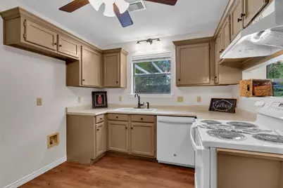 7902 Bar K Ranch Road, Lago Vista, TX 78645 - Photo 11