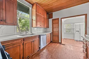 408 W 33rd St, Austin, TX 78705 - Photo 21