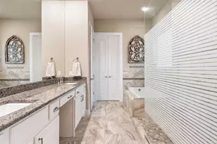 202 Marina View Way, Lakeway, TX 78734 - Photo 15