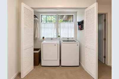 2107 Saratoga Drive, Austin, TX 78733 - Photo 15