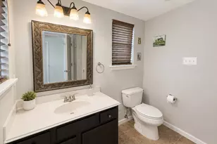 2107 Saratoga Dr, Austin, TX 78733 - Photo 9