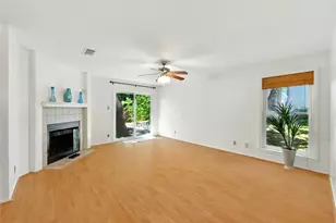 2105 Kirksey Dr, Austin, TX 78741 - Photo 3