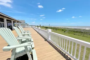 672 Villa Dr, Crystal Beach, TX 77650 - Photo 35