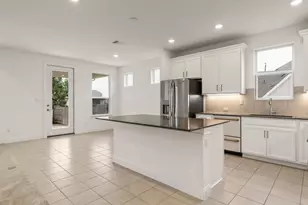 302 Barn Hill Loop, Dripping Springs, TX 78620 - Photo 17