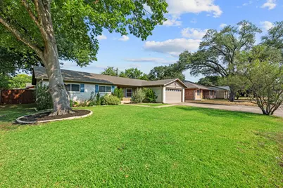 8612 Stillwood Lane, Austin, TX 78757 - Photo 7
