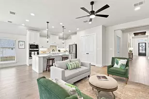 201 Brewer St, Kyle, TX 78640 - Photo 7