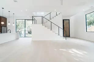 2411 Winsted Ln, Austin, TX 78703 - Photo 5