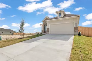 290 Boatright Blvd, Jarrell, TX 76537 - Photo 5