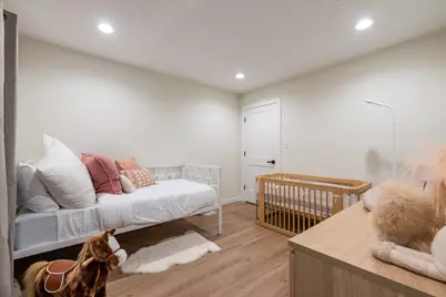 7304 Geneva Drive, Austin, TX 78723 - Photo 29