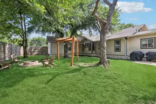 804 Howard St, Taylor, TX 76574 - Photo 29