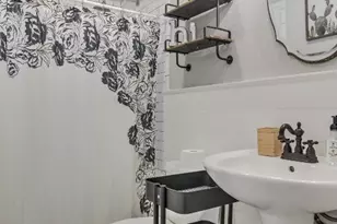 804 Howard St, Taylor, TX 76574 - Photo 39