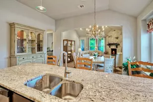 112 Senna Dr, Dripping Springs, TX 78620 - Photo 7