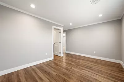 2024 Applewood Drive, Lockhart, TX 78644 - Photo 13